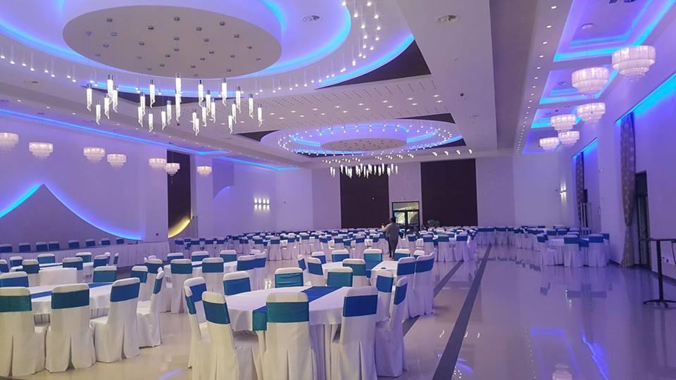 Hotel Crystal Pecinci Εξωτερικό φωτογραφία